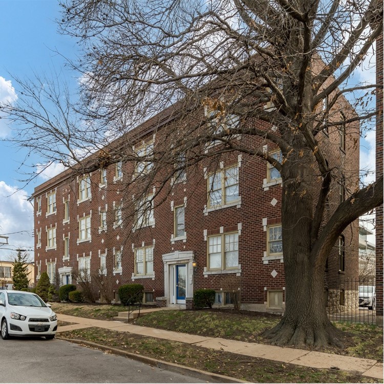 Multifamily and Commercial Properties For Sale or Lease in St. Louis, MO